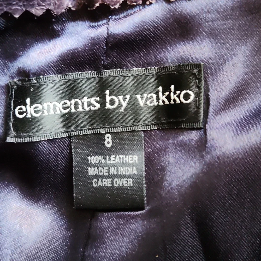 Vintage Elements by Vakko Leather Pants in Aubergine - Picture 8 of 15